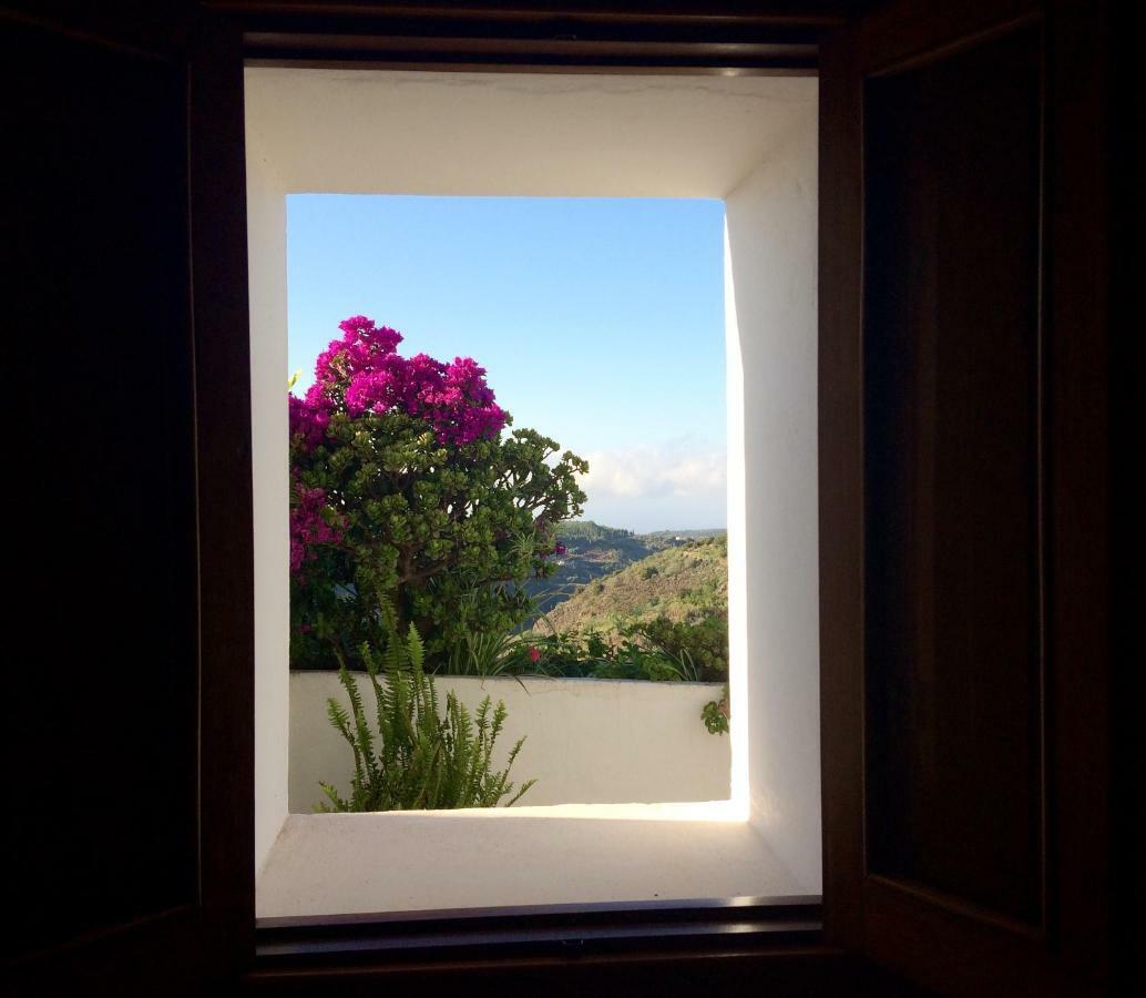 Bella Doramas Casas Rurales Panchita & Millo Moya  Exteriér fotografie